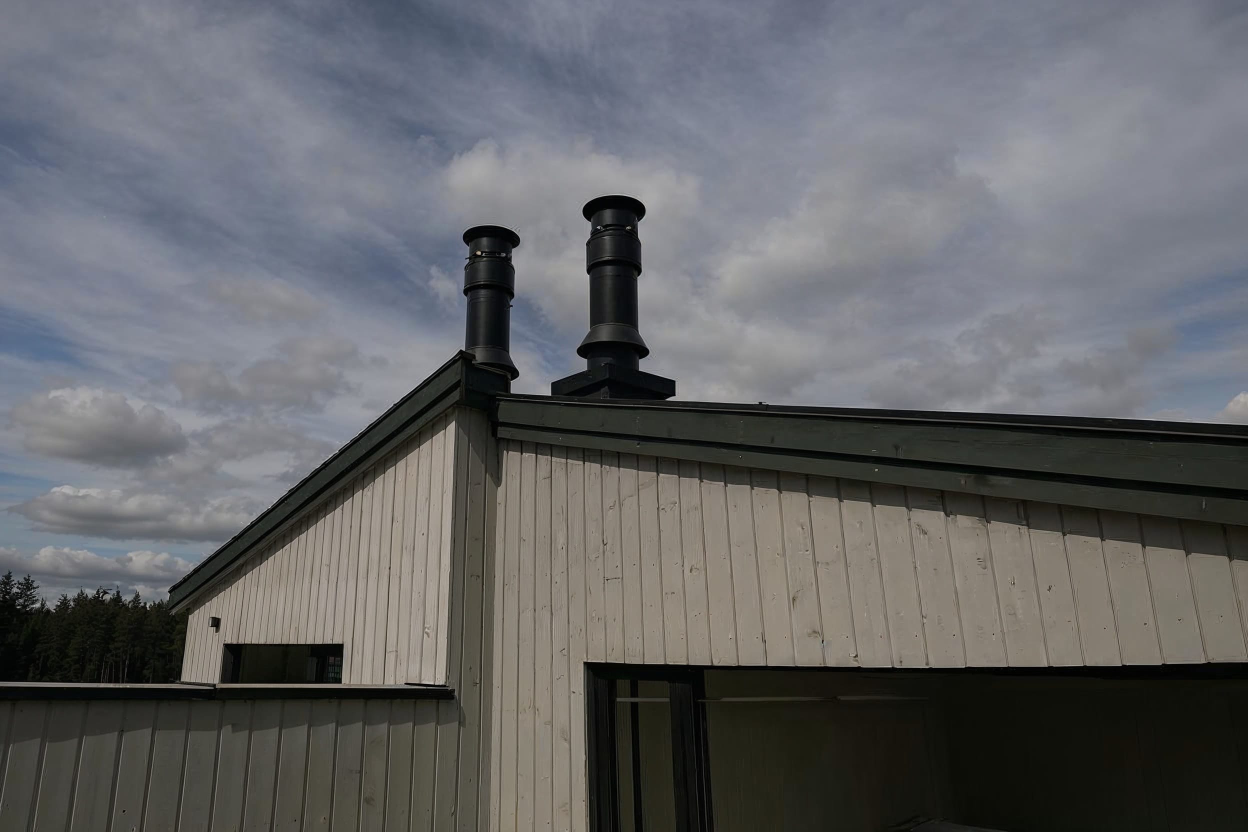 universal upscale 0 e0ac0d80 f0d8 46ec 9ce1 422280792aa1 0 Sertifisert Montør – Pipe Peis Montering Montering av Pipe