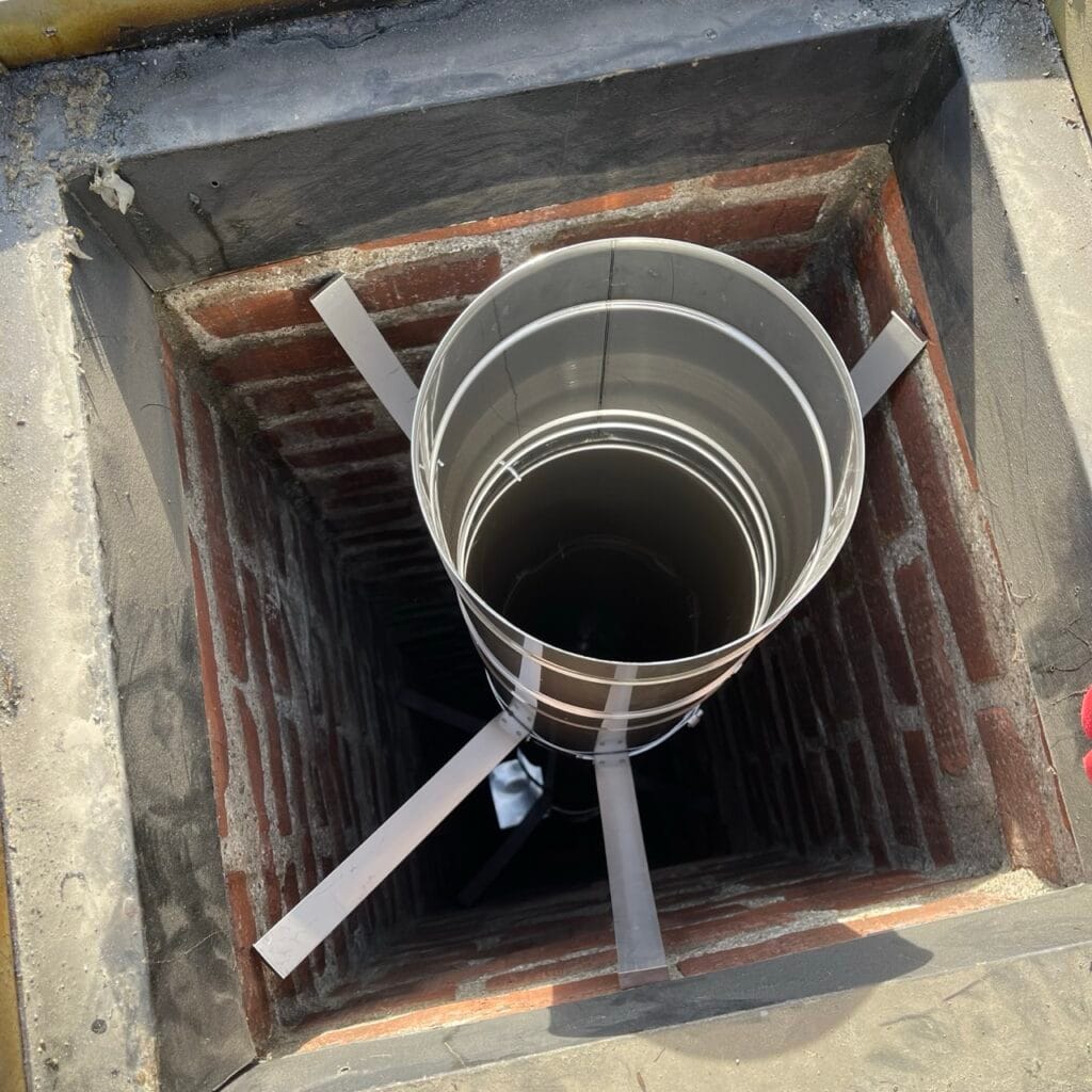 Rehabilitering av pipe – komplett guide: metoder, krav og pris – Sertifisert Montør – Pipe Peis Montering